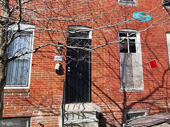 3rd image of 1820 Hope St