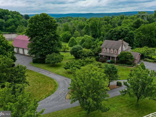 4550 New Holland Rd, Mohnton, PA 19540