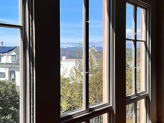 2nd image of 140 Presidio Ave