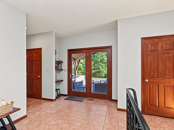 3rd image of 11417 Depolo Rd