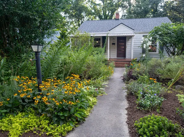 2413 Farthing St, Durham, NC 27704