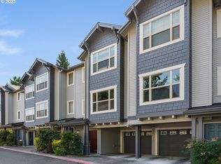 1935 NE 50th Way, Hillsboro, OR 97124