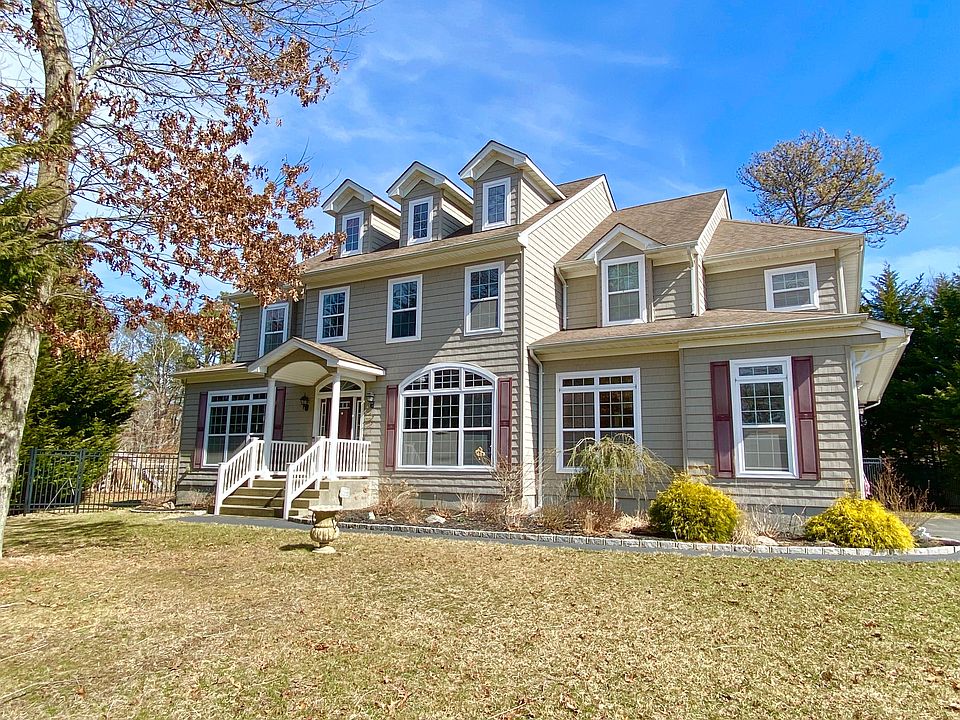 1st image of 27 Holmes Ave
