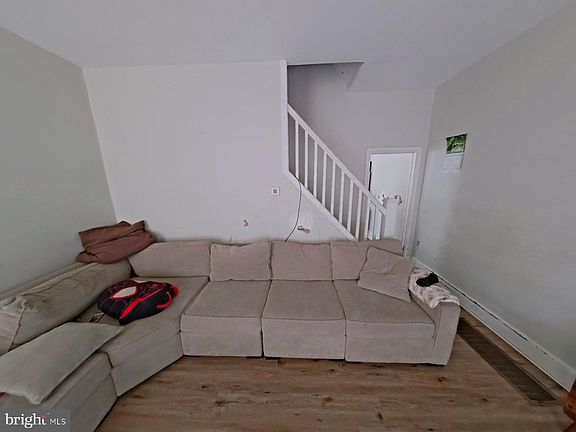 4th image of 4948 Hawthorne St