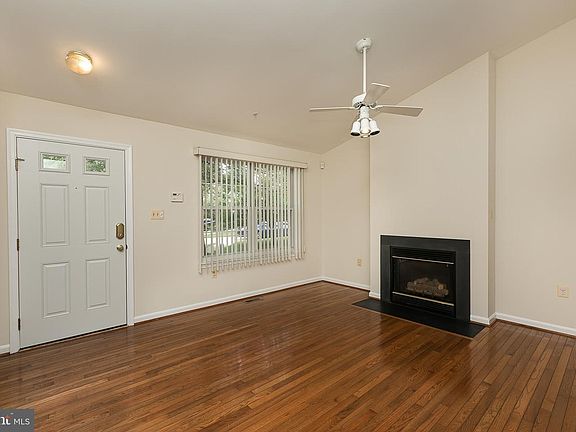 4th image of 4100 Elsie Ct