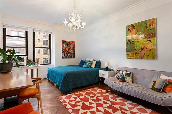Sold by Douglas Elliman | media 10