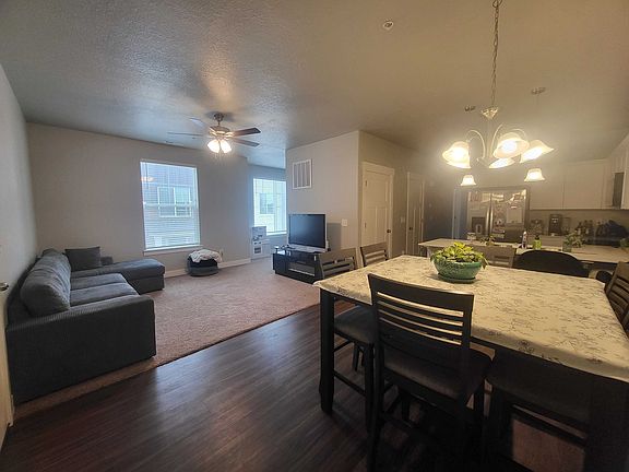4th image of 4715 S Dearing Ln #Ll201