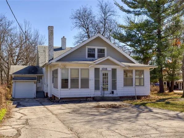 1715 Arlington Ave, Des Moines, IA 50314