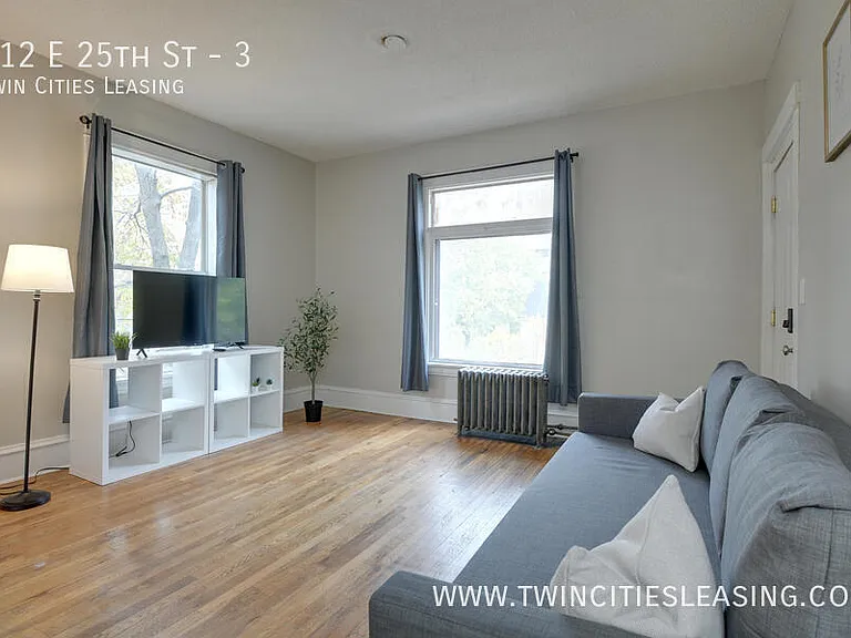 912 E 25th St #3 — Photo 30