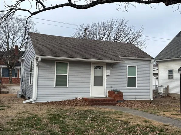 846 S Main St, Fort Scott, KS 66701