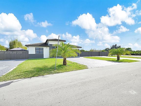 2nd image of 13334 SW 227th St