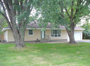 10932 Gettysburg Ave N, Champlin, MN 55316