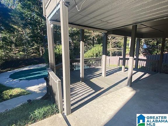 4th image of 3505 Birchwood Ln