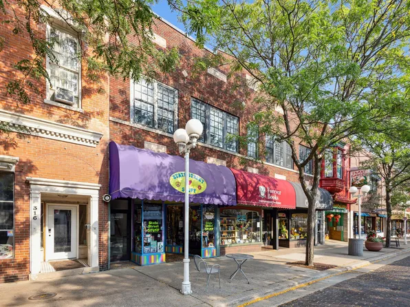 312 State St #2, Saint Joseph, MI 49085