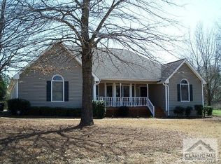 1060 Calls Creek Cir, Watkinsville, GA 30677