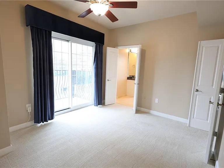 195 14th St NE #1105 — Photo 13