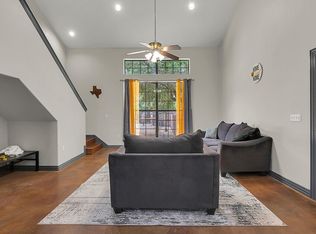 2410 S 2nd St APT 517, Waco, TX 76706