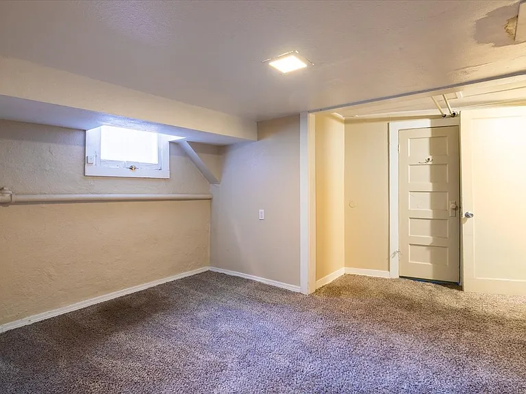 1526 Milwaukee St #6 — Photo 2