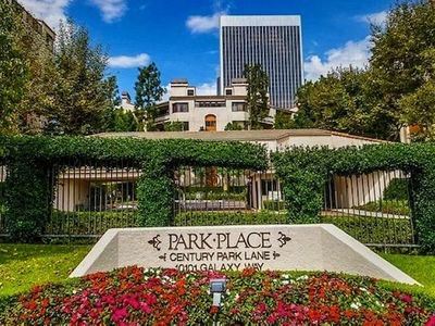 2112 Century Park Ln Unit 218, Los Angeles, CA, 90067
