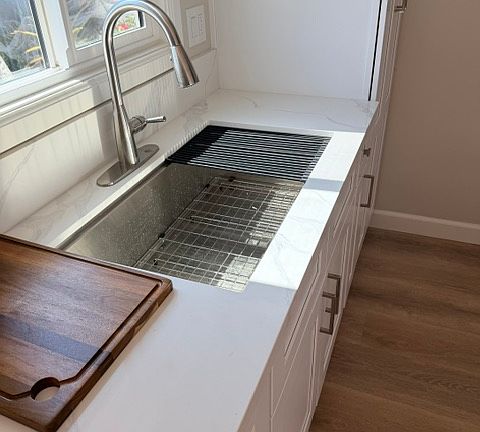 Kitchen sink