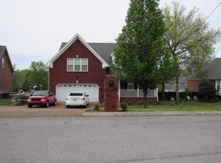 255 Parrish Pl, Mount Juliet, TN 37122