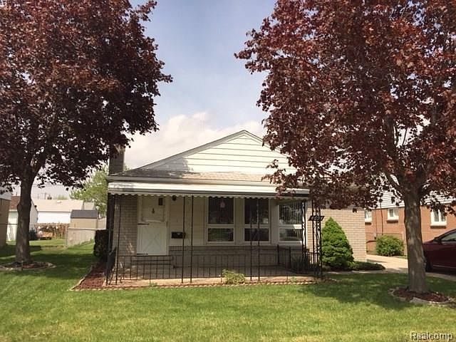 1st image of 4694 15th St