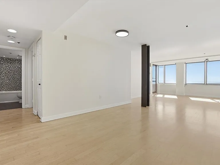 350 Revere Beach Blvd #6-6W — Photo 4