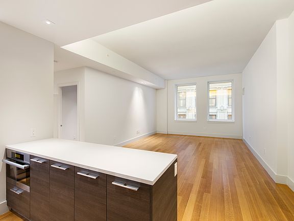 4th image of 101 Leonard St APT 7D