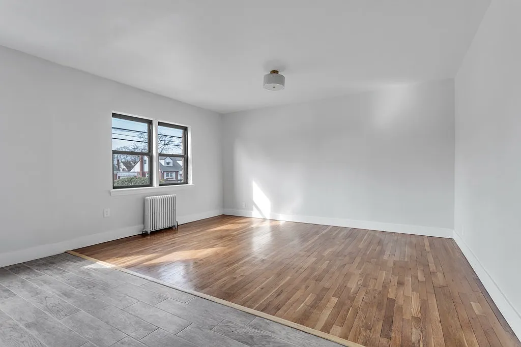 2 bed, 1000 sqft, $2,799 — Photo 2