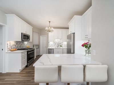 14 65th St APT 1, West New York, NJ, 07093