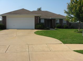 6411 SW Meadow Well Ave, Bentonville, AR 72713