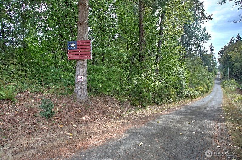 5th image of 204 XX 190th Avenue SE