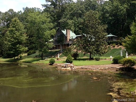 3rd image of 202 Big Cedar Dr