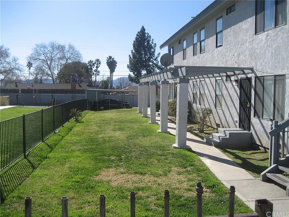 1st image of 2215 E Sunrise Ln