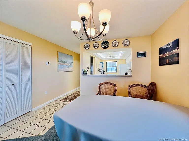7430 S Ocean Dr — Photo 13