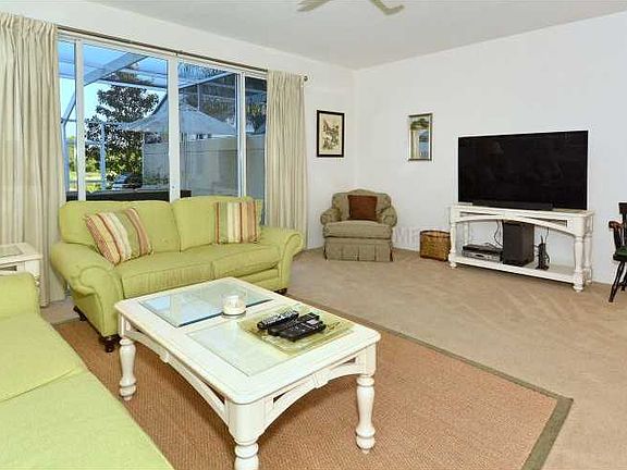 3rd image of 1461 Burgos Dr