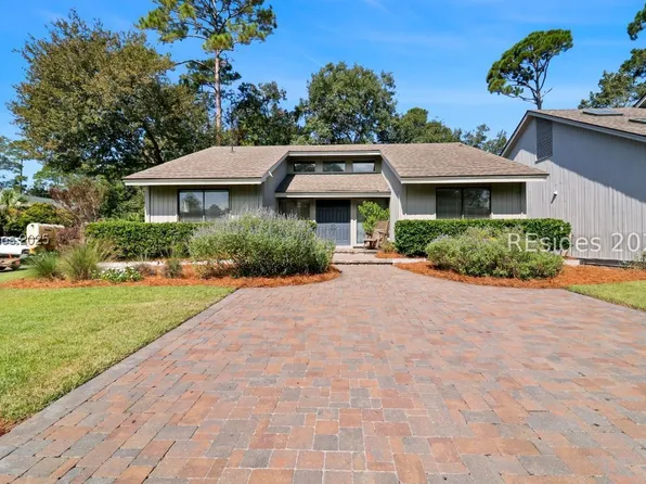 16 Fawn Ln, Hilton Head, SC 29928