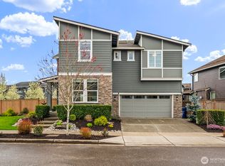 775 NE 4th St, North Bend, WA 98045