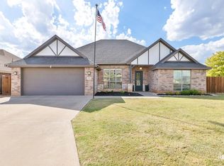 6101 Hallye Ct, San Angelo, TX 76904