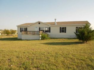 360 Latham Ln, Rhome, TX 76078