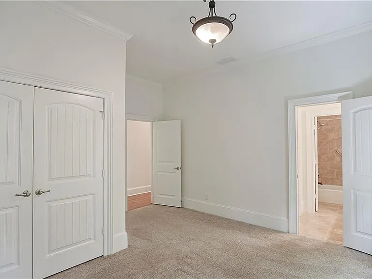 1296 Lenox Park Blvd — Photo 45