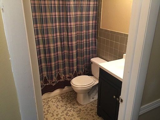 5th image of 955 Knox McRae Dr APT 09