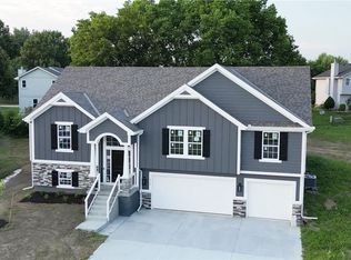 614 E 11th St, Kansas City, MO 64106