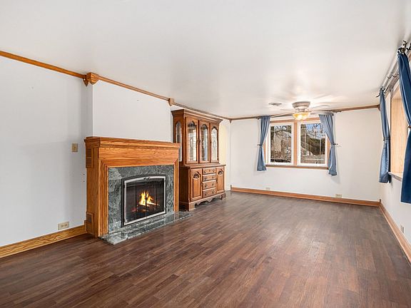 5th image of 2829 Chippewa Dr