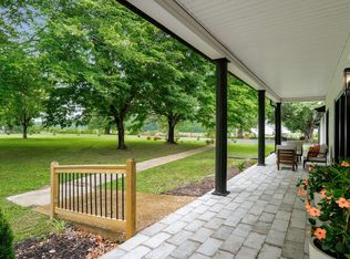 1015 Jump Off Rd, Bon Aqua, TN 37025