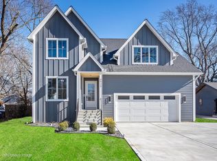 6925 Clarendon Hills Rd, Darien, IL 60561