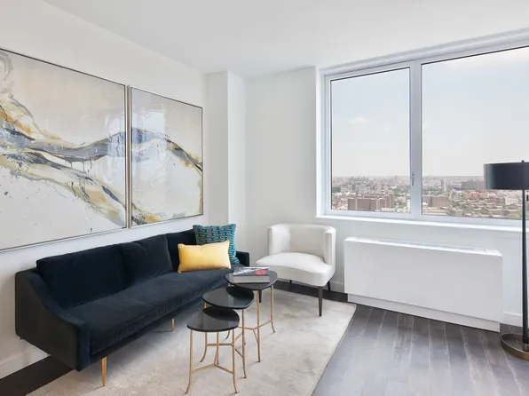 309 Gold Street 30F/309 image 3 of 14