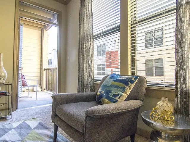 Penrose Square Apartments — Photo 28