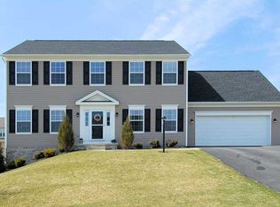 104 Brighton Ln, Mars, PA 16046