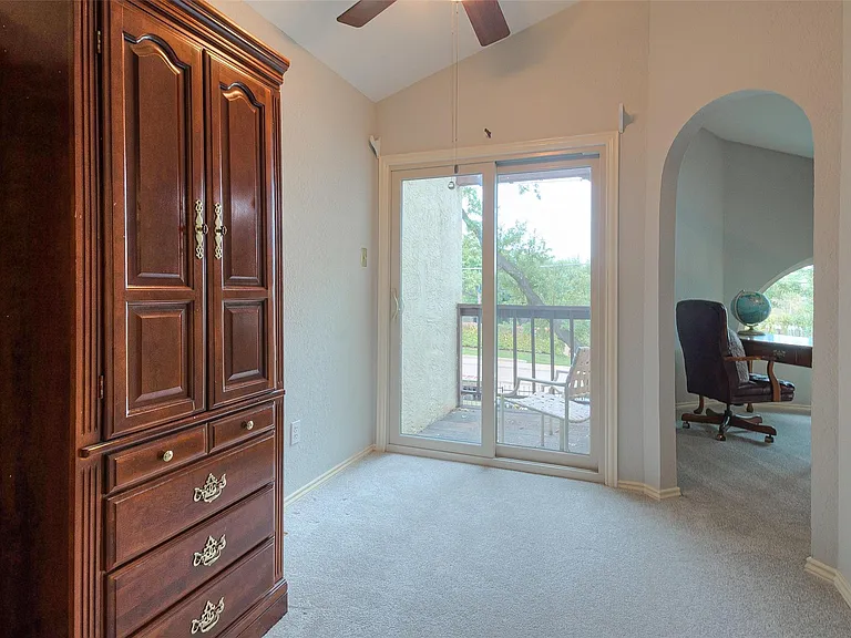Upper level bedroom and home office space